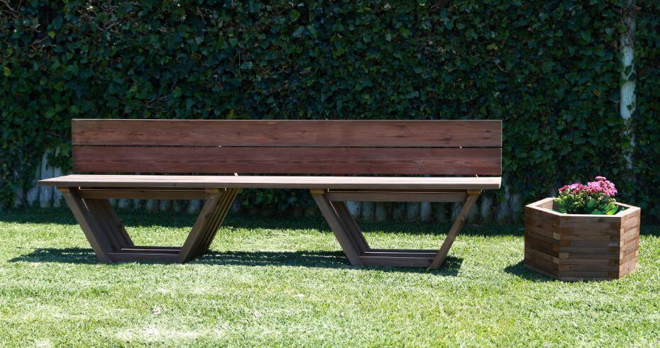 Outdoor Bench With Back